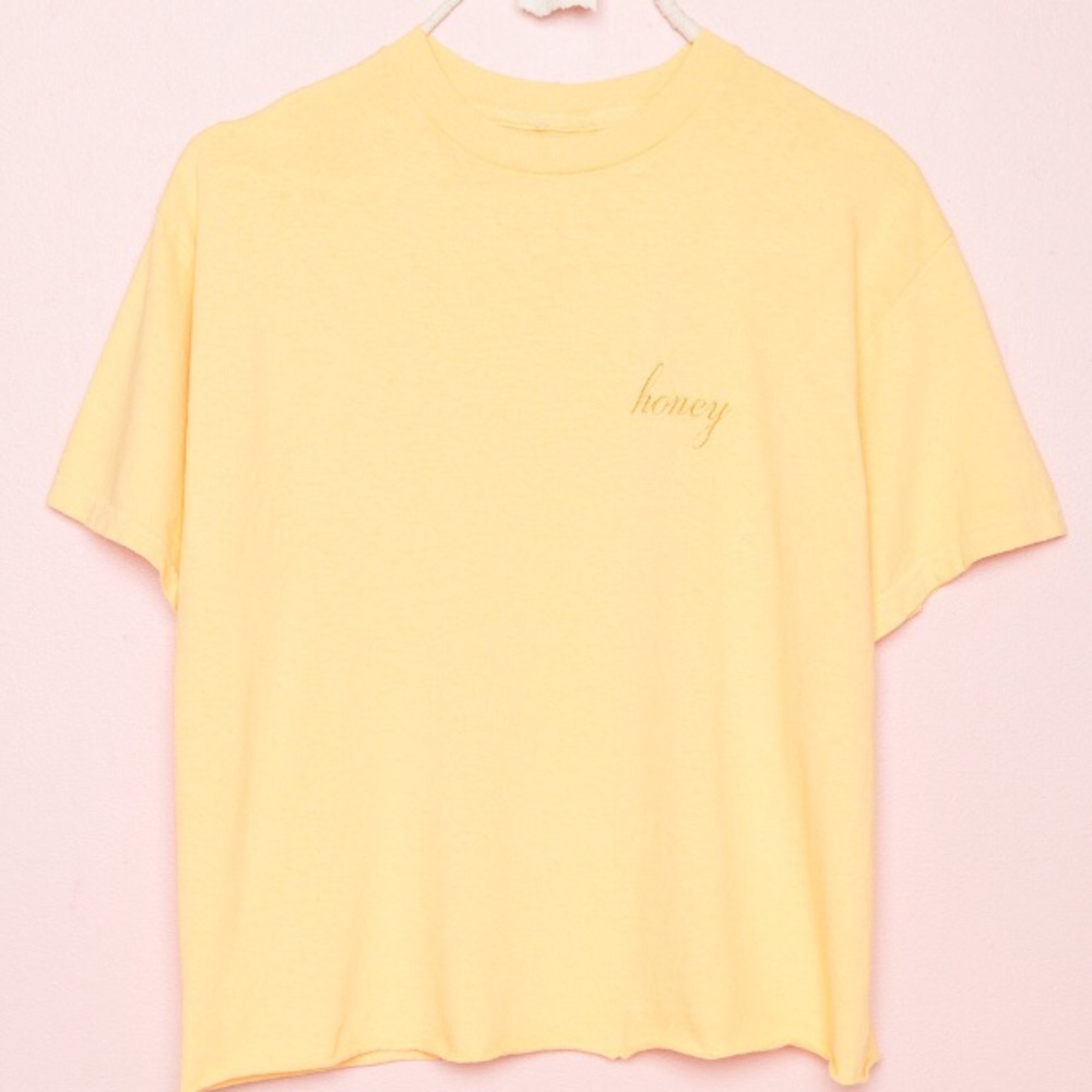 Brandy Melville honey tee
